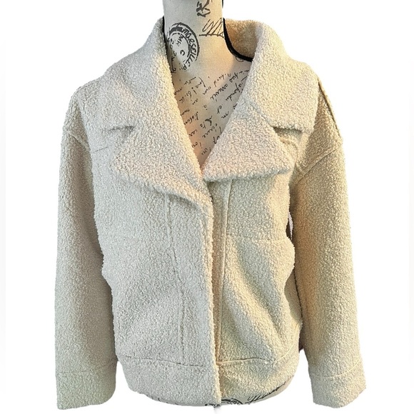 Marine Layer Jackets & Blazers - Marine Layer Quebec Sherpa Jacket, Antique White, new with tags, size small